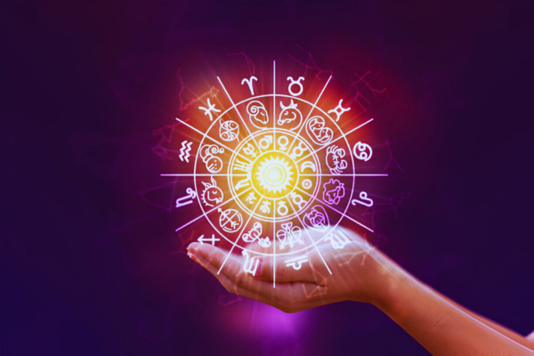 Reader Poll: Which Zodiac Sign Do You Think Is the Prettiest?